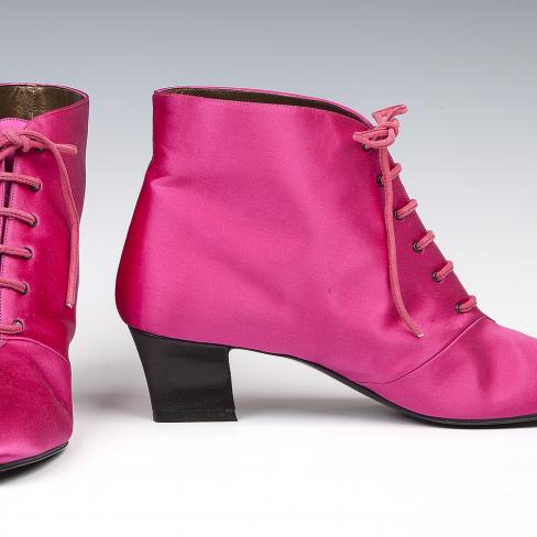 Pink fabric half boots